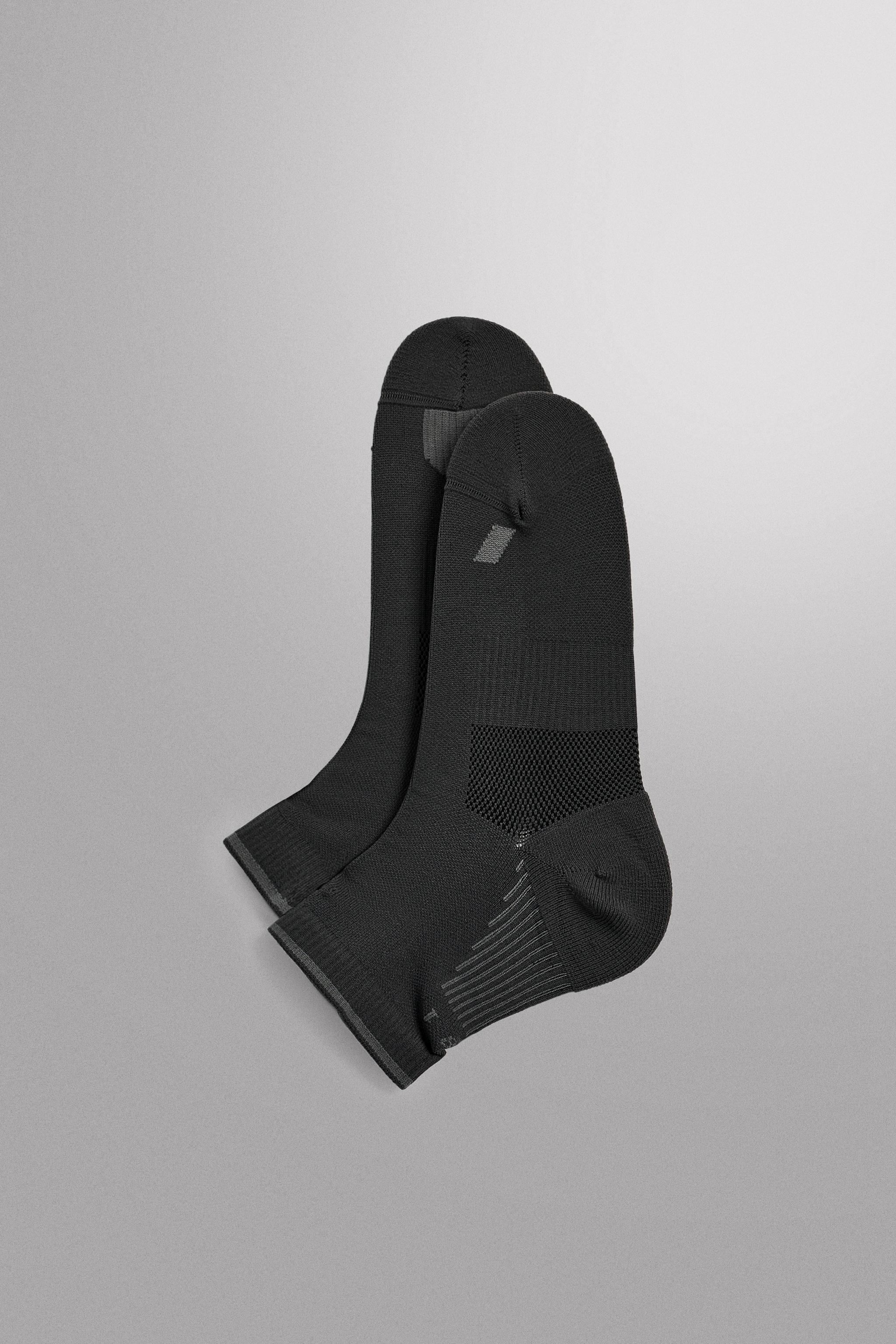 TWO-PACK OF TECHNICAL TRAINING SOCKS